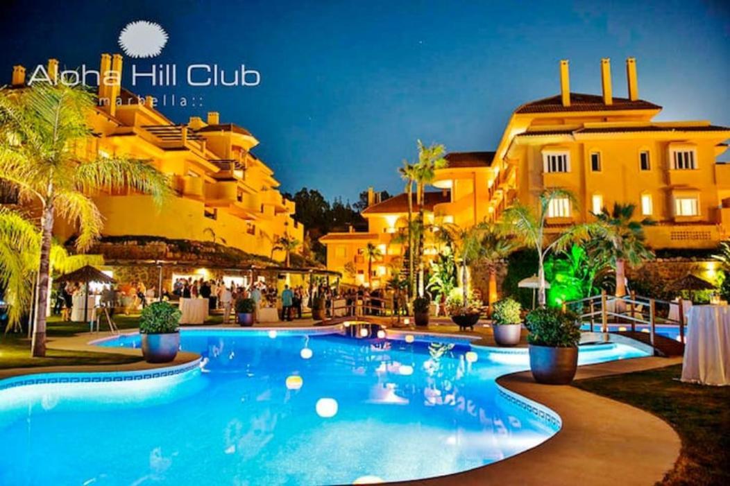 Aloha Hill Club 5 Star Golf Resort Near Ppuerto Banus, Playground Of The Rich And Famous Marbella Exterior photo