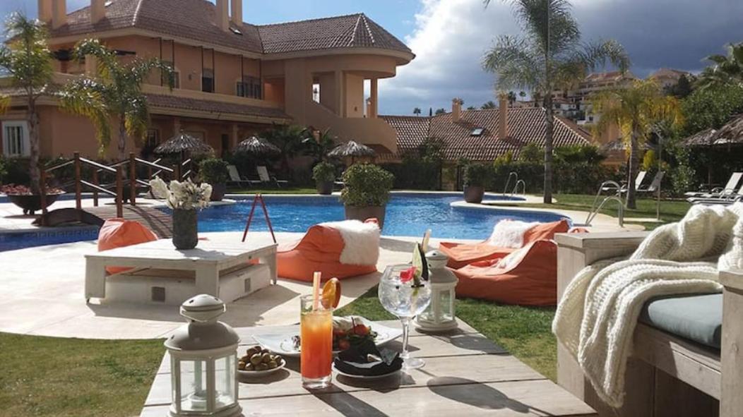 Aloha Hill Club 5 Star Golf Resort Near Ppuerto Banus, Playground Of The Rich And Famous Marbella Exterior photo