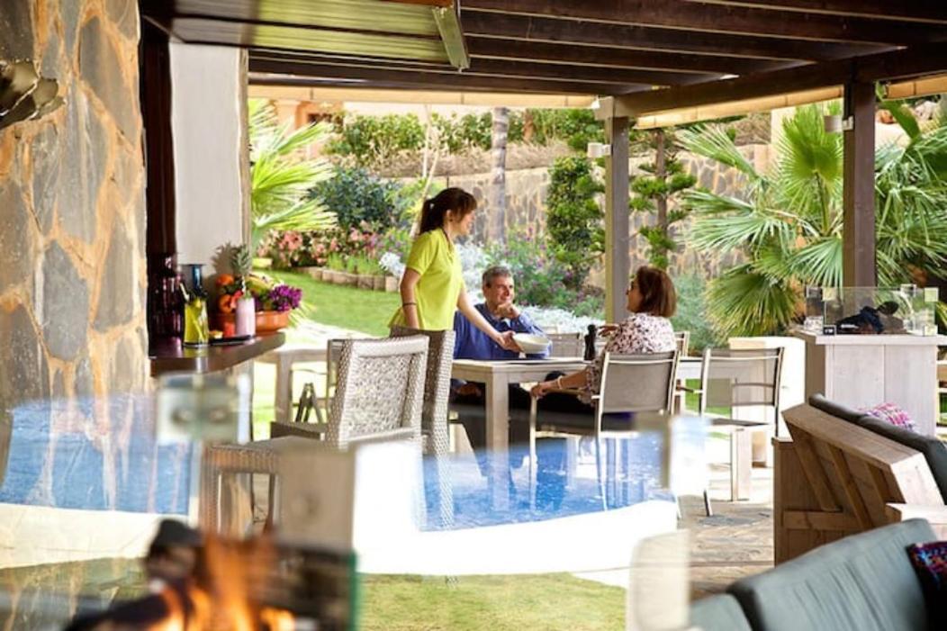 Aloha Hill Club 5 Star Golf Resort Near Ppuerto Banus, Playground Of The Rich And Famous Marbella Exterior photo